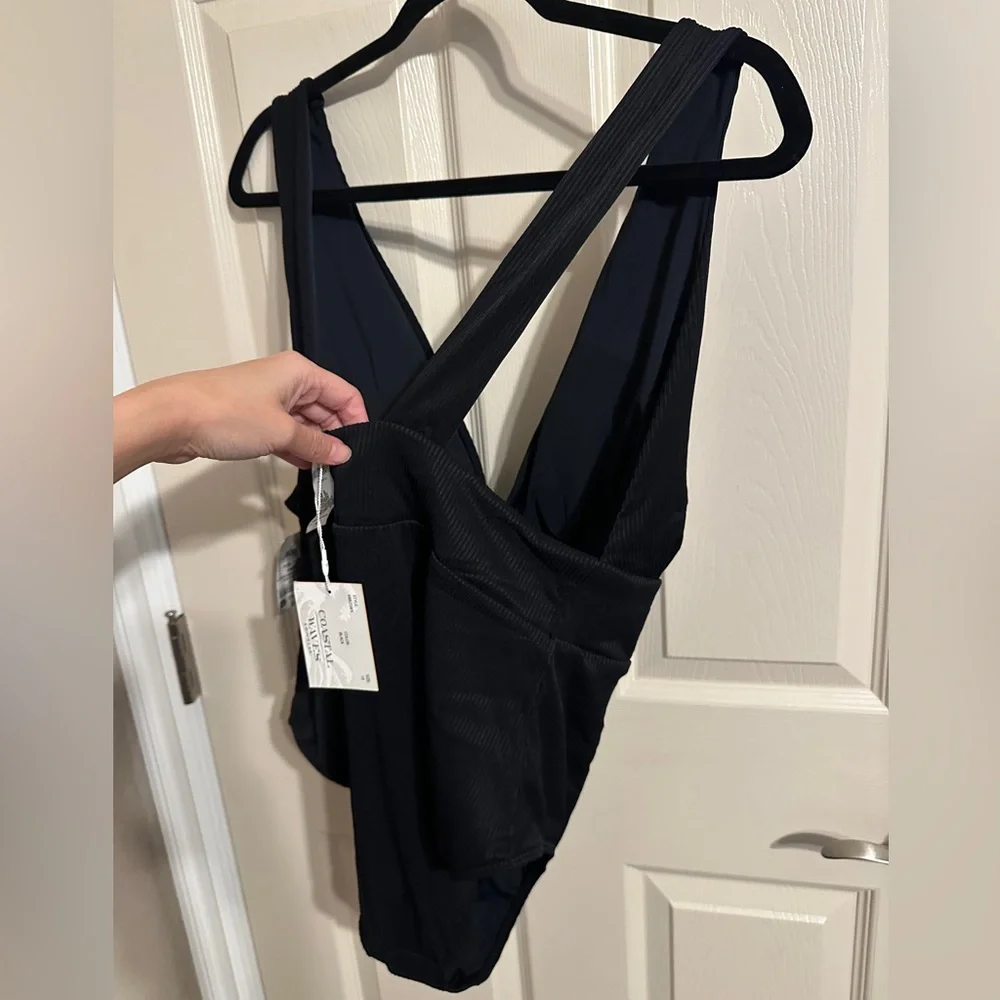 Coastal Waves Ribbed One-Piece Swimsuit w Deep-V & Wide Straps, Black, Sz 1X